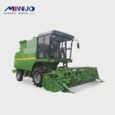 Self-propelled grass cutter corn silage